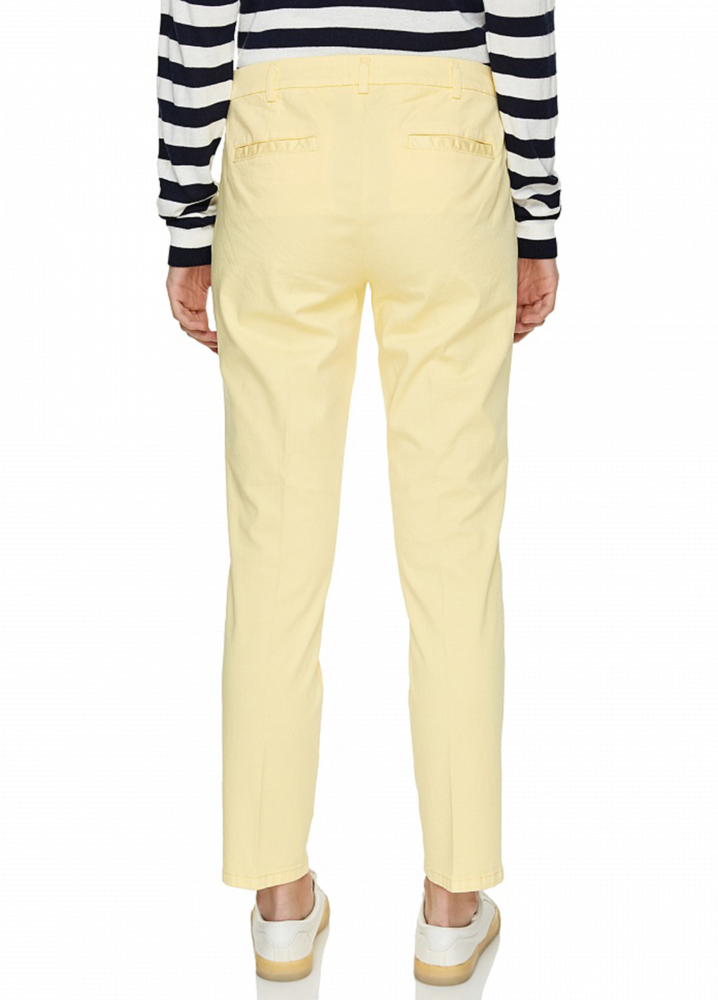 Бледно-желтые кэжуал демисезонные прямые брюки United Colors of Benetton