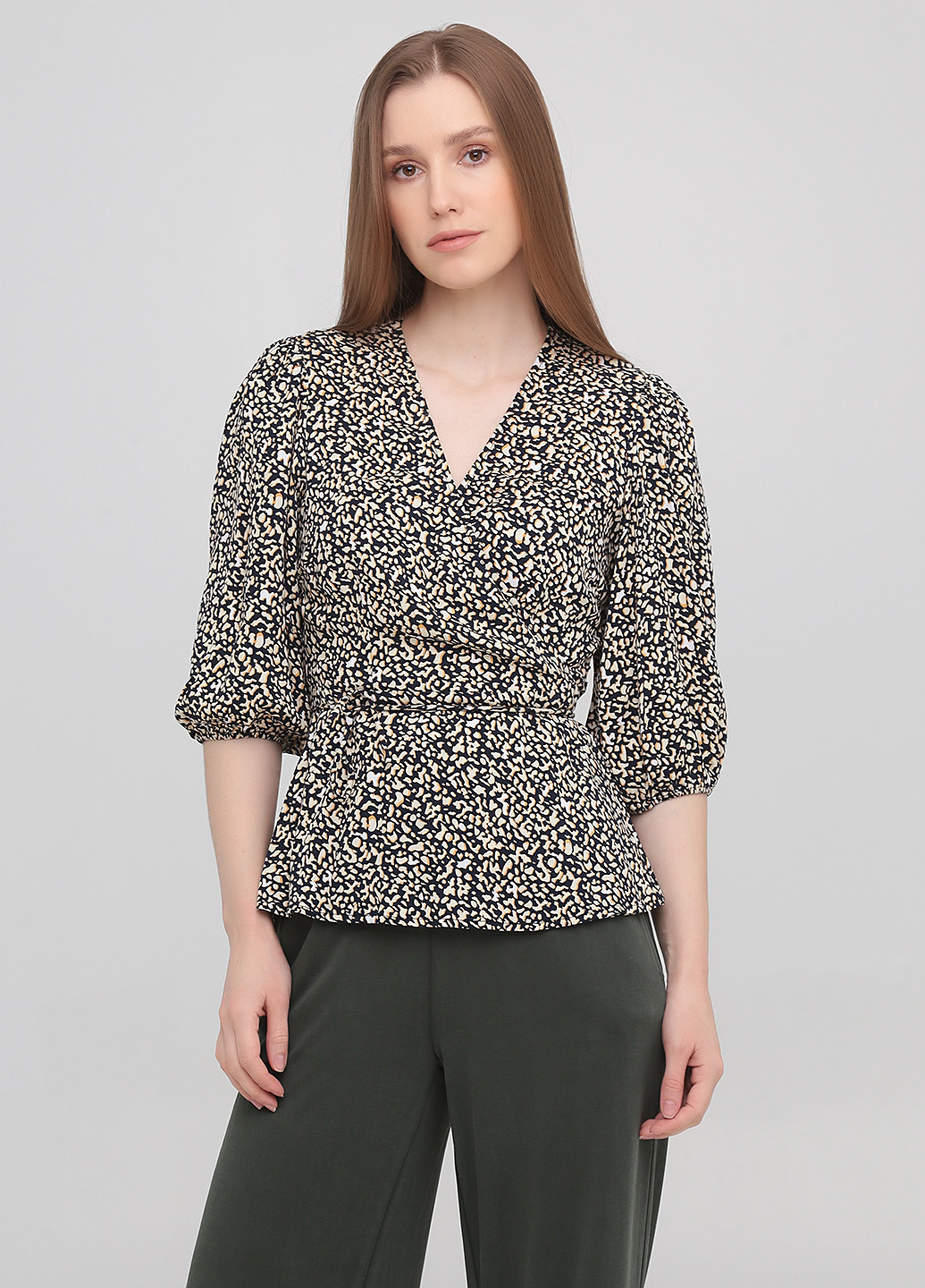 Комбинированная блуза на запах Minimum