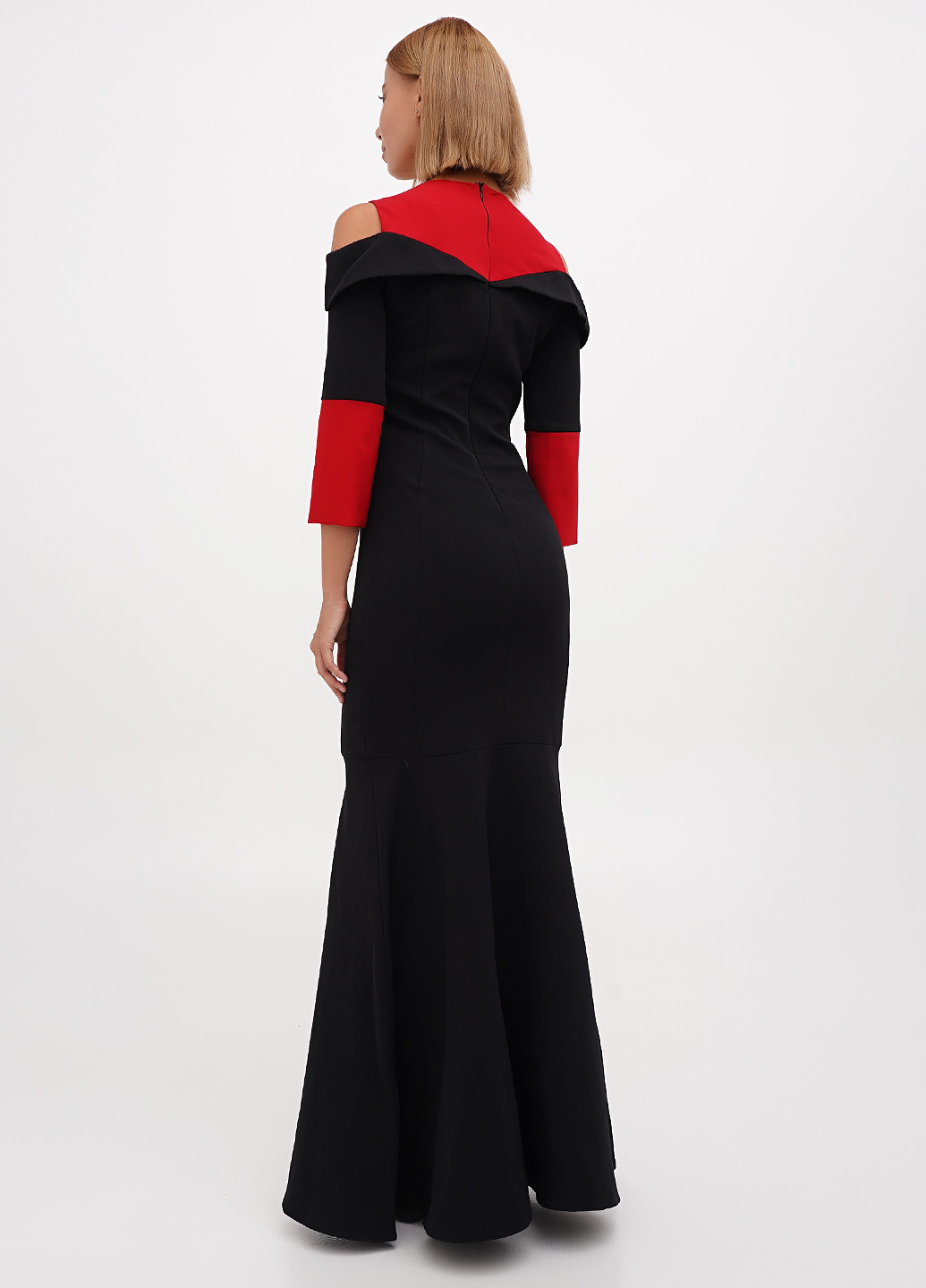 Чорна кежуал, коктейльна сукня кльош Sassofono Club однотонна