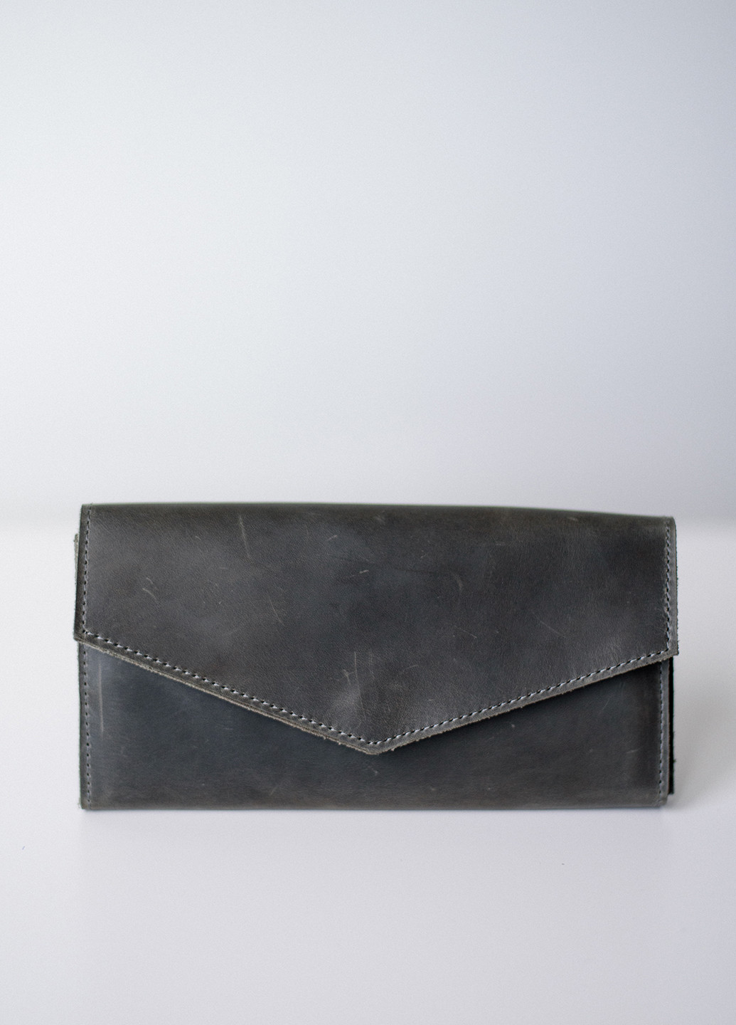 Вместительное портмоне ручной работы из натуральной винтажной кожи серого цвета Boorbon (253752048)