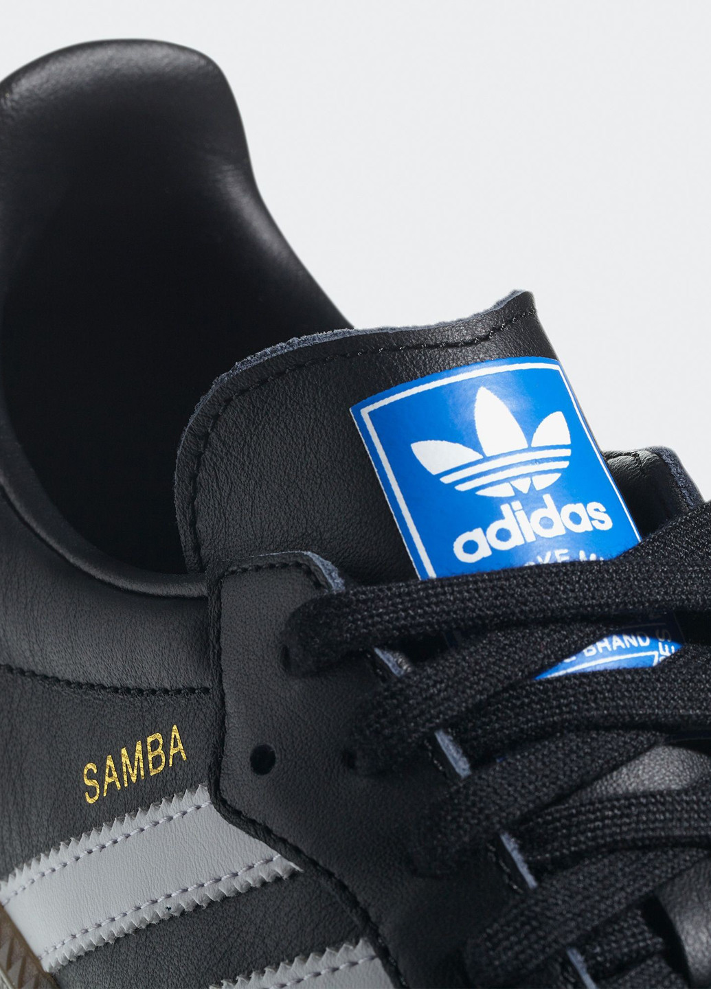 Черно-белые всесезонные кроссовки adidas SAMBA OG