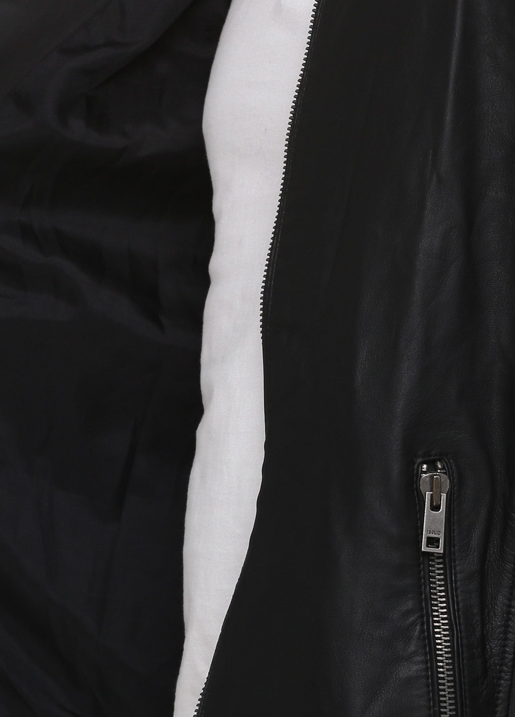 Черная демисезонная куртка кожаная Solid