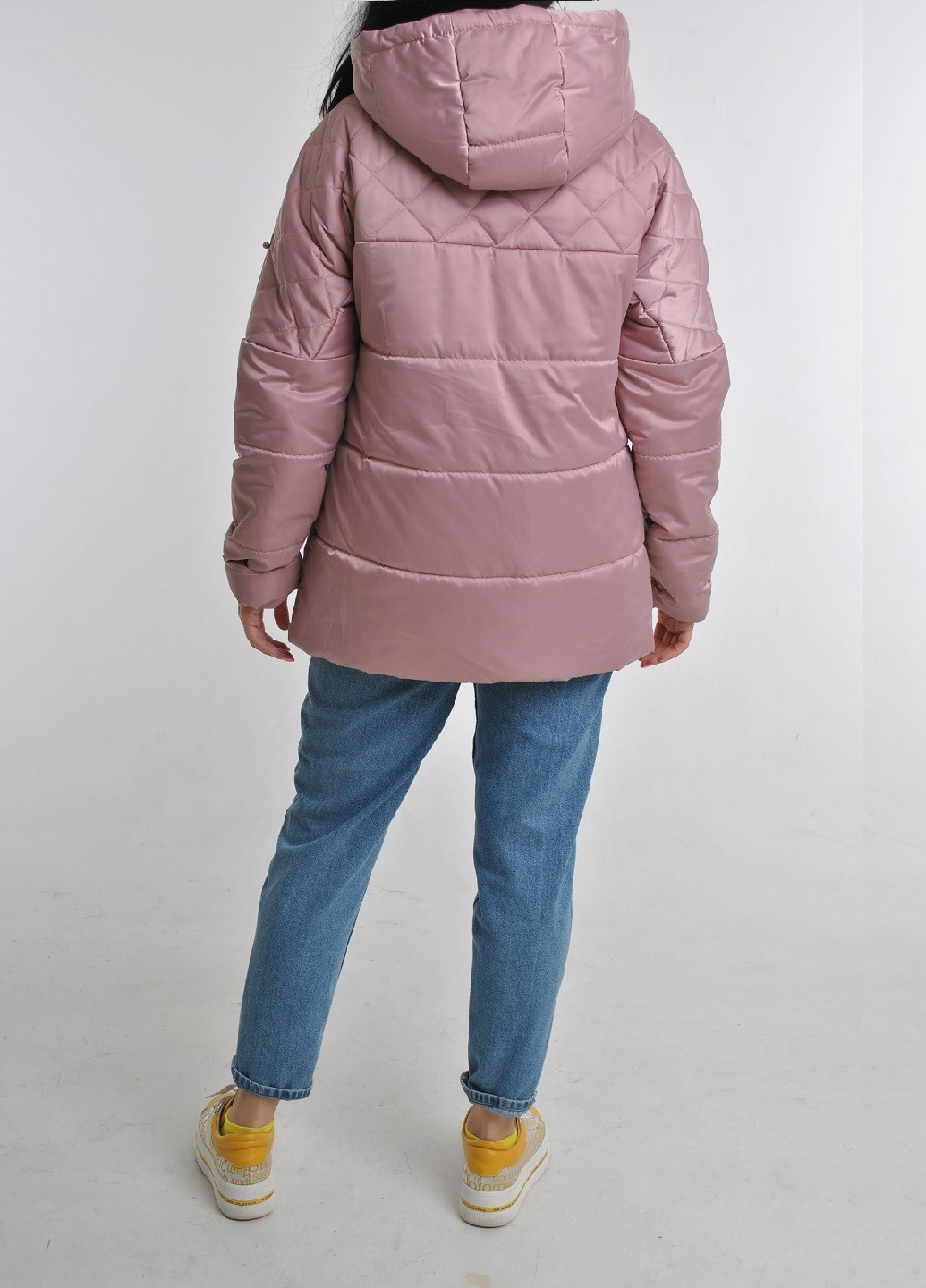 Светло-розовая демисезонная куртка Fashion Club