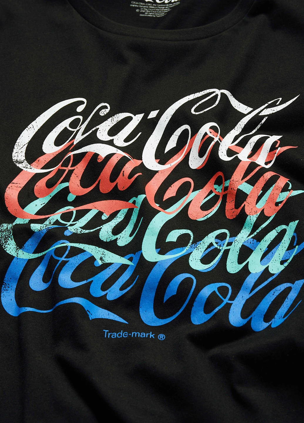 Черная футболка C&A