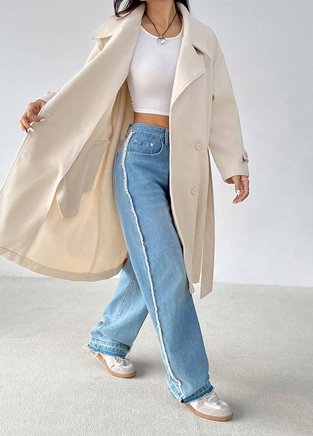 Светло-бежевое демисезонное Пальто двубортное SHEIN