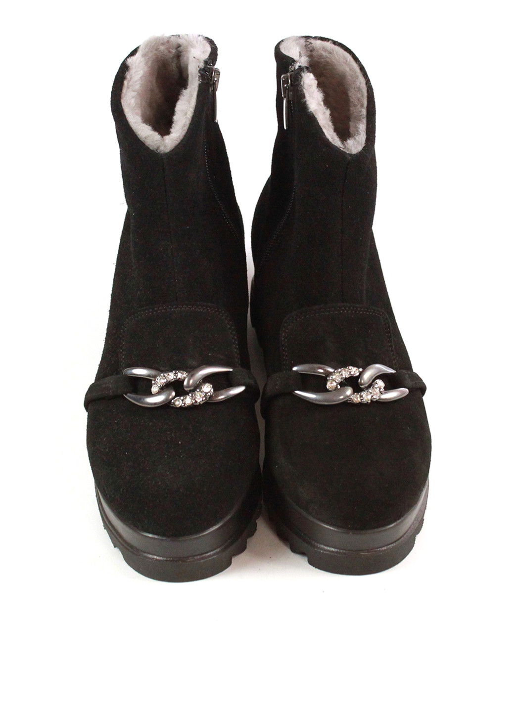 Осенние ботинки Molly Bessa с металлическими вставками из натуральной замши