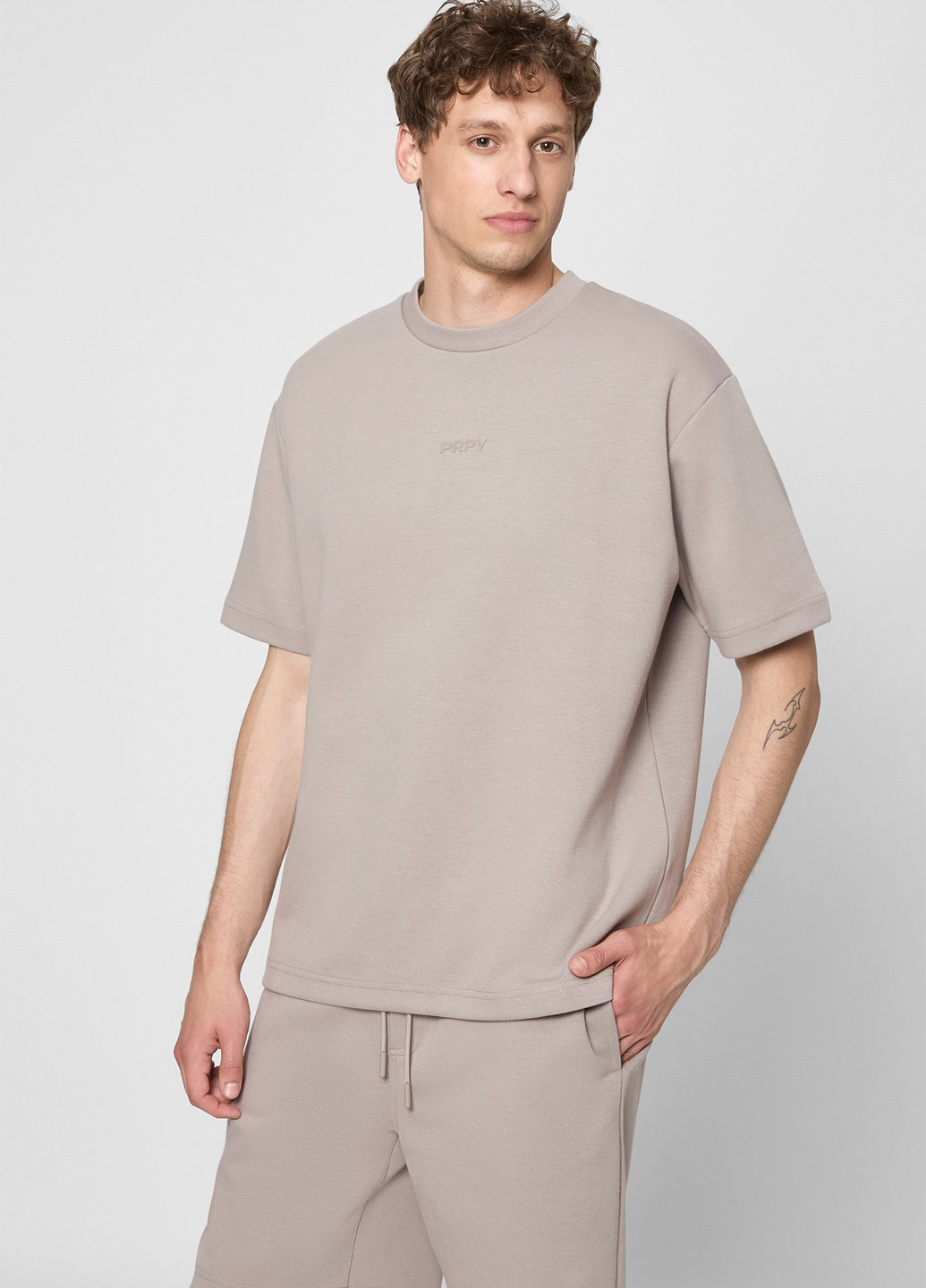 Бежева футболка PRPY