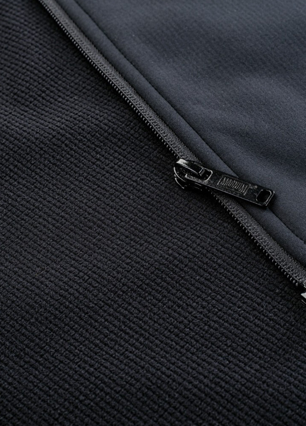 Черная демисезонная ветровка Magnum MAGNUM CERVUS-BLACK