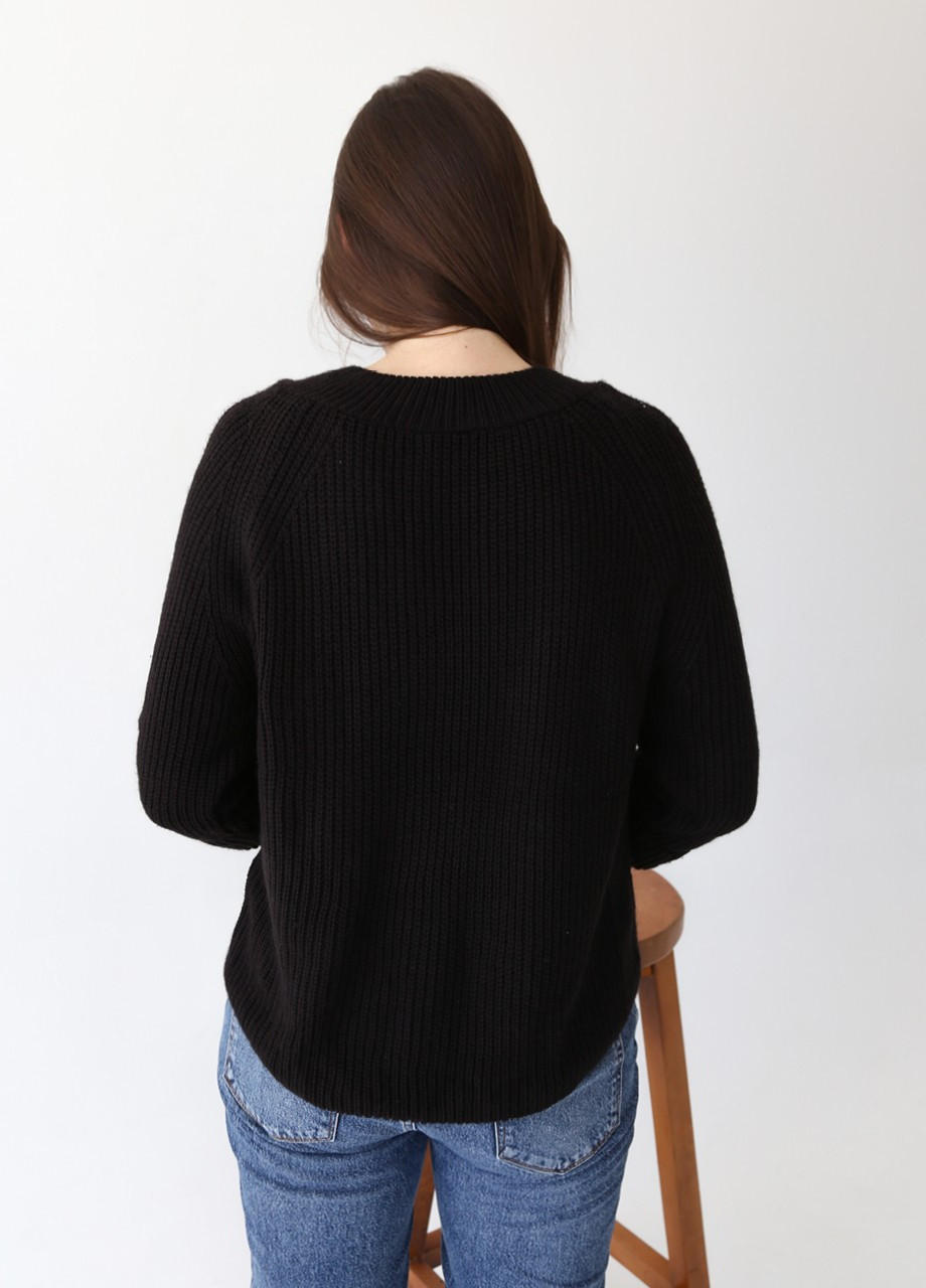 Черный зимний свитер женский черный прямой в рубчик MDG Прямая