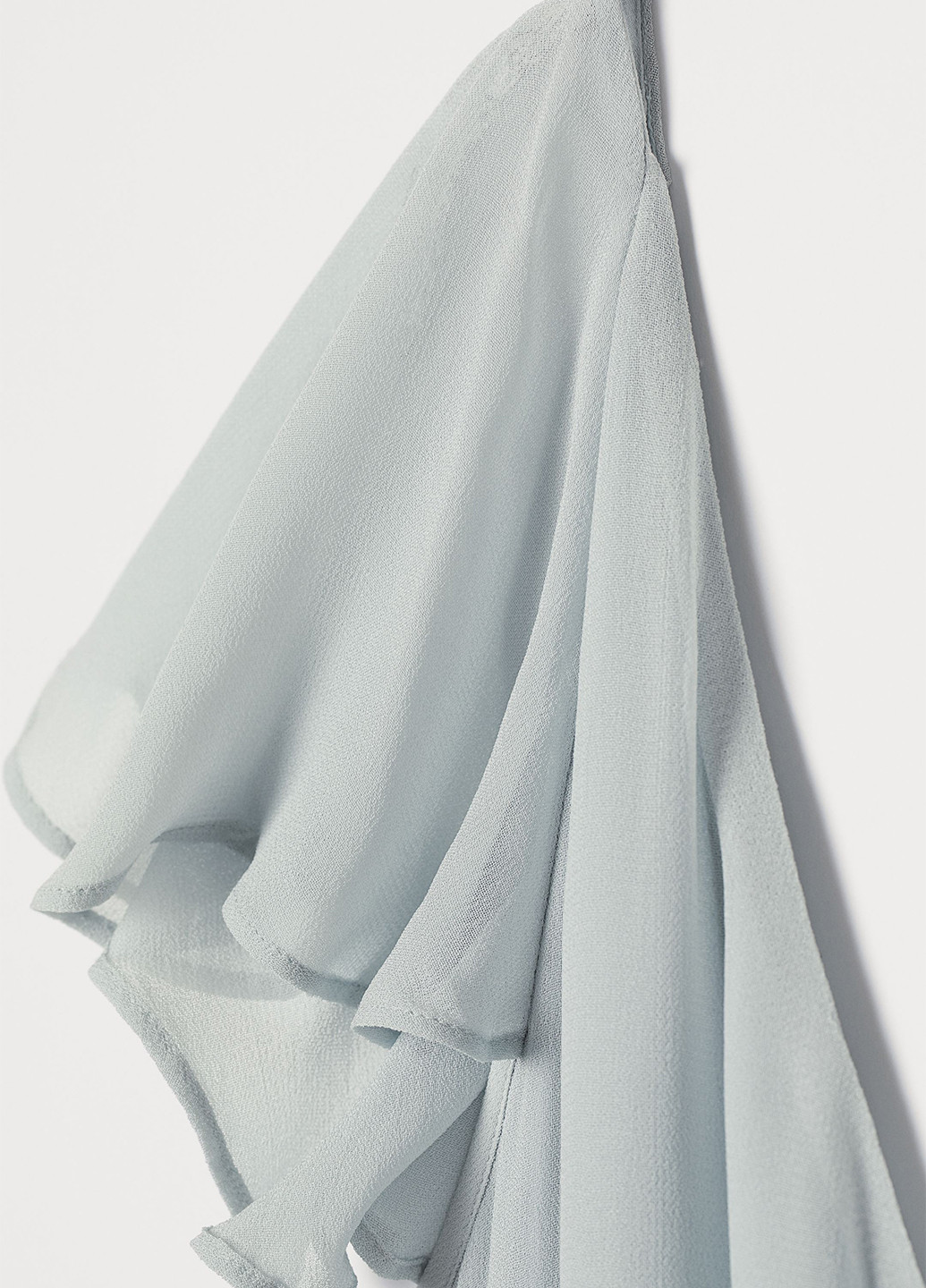 Світло-блакитна кежуал сукня на запах H&M однотонна