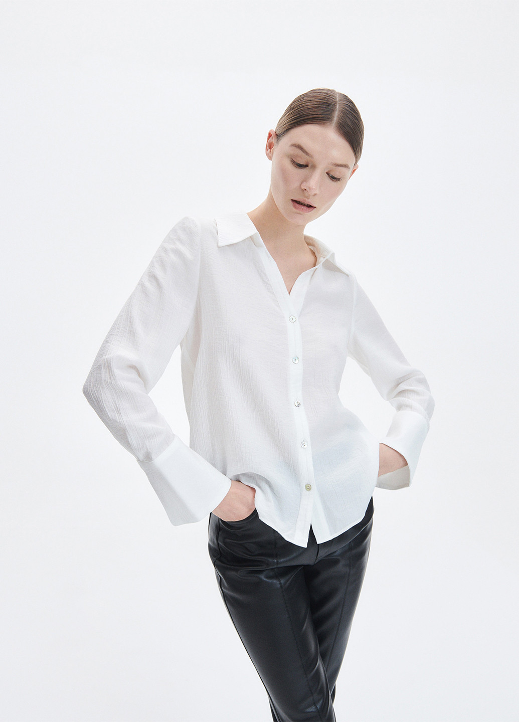 Белая блуза Reserved