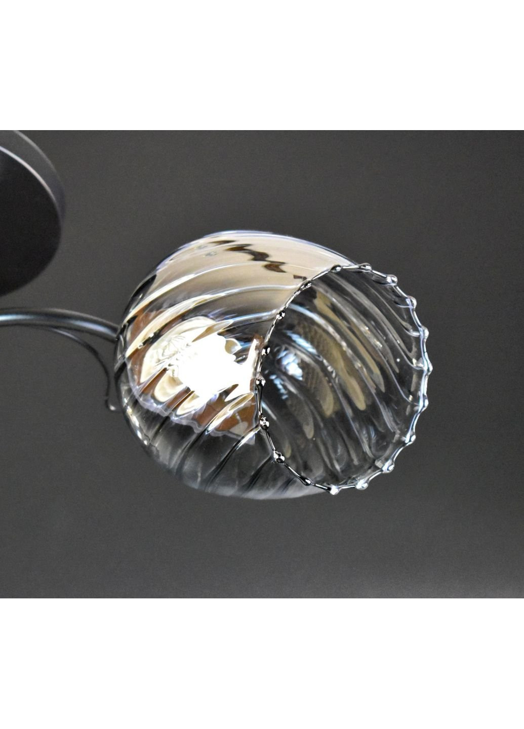 Люстра потолочная на 3 лампочки 7367C/3-bk Черный 23х50х50 см. Sunnysky (253630303)