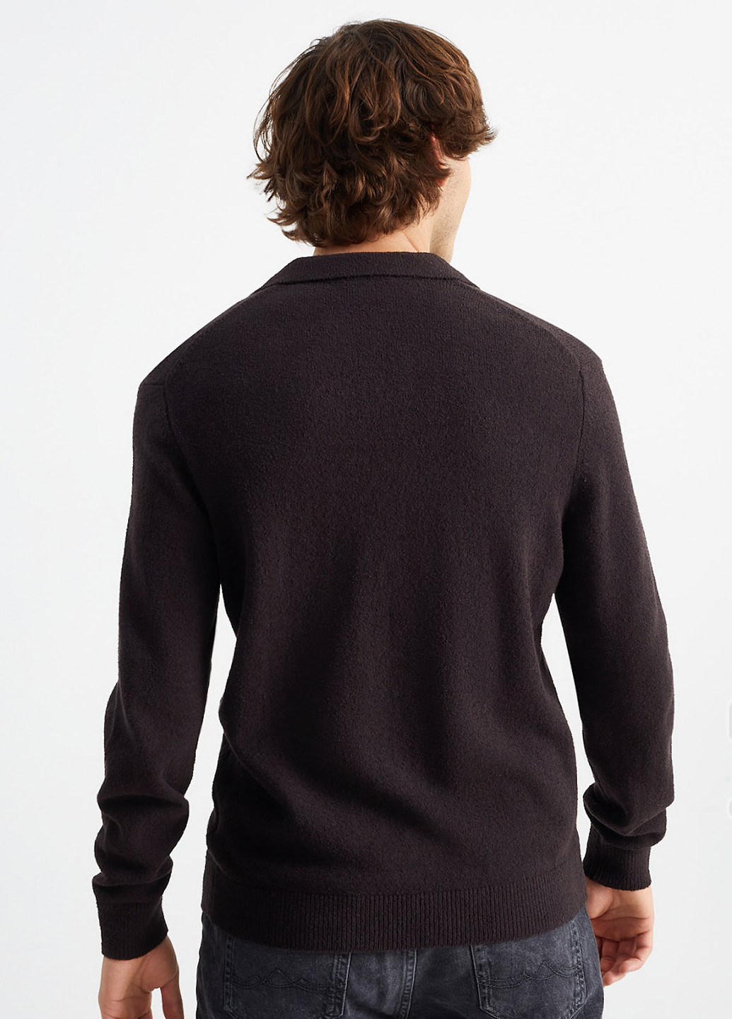 Черный демисезонный свитер C&A