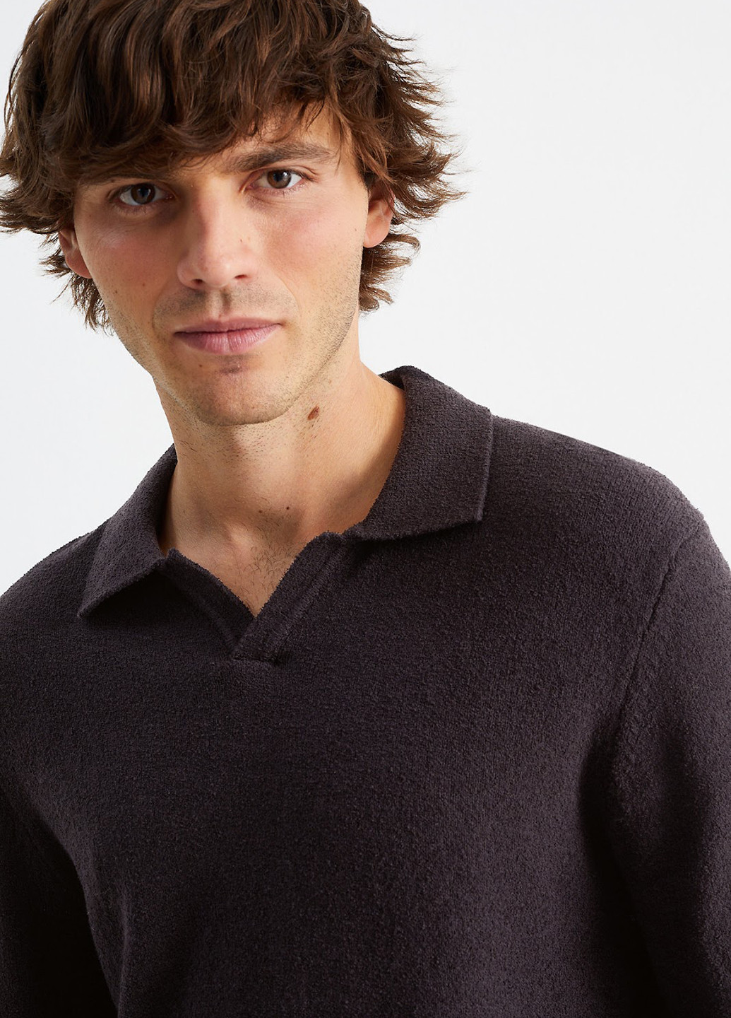 Черный демисезонный свитер C&A