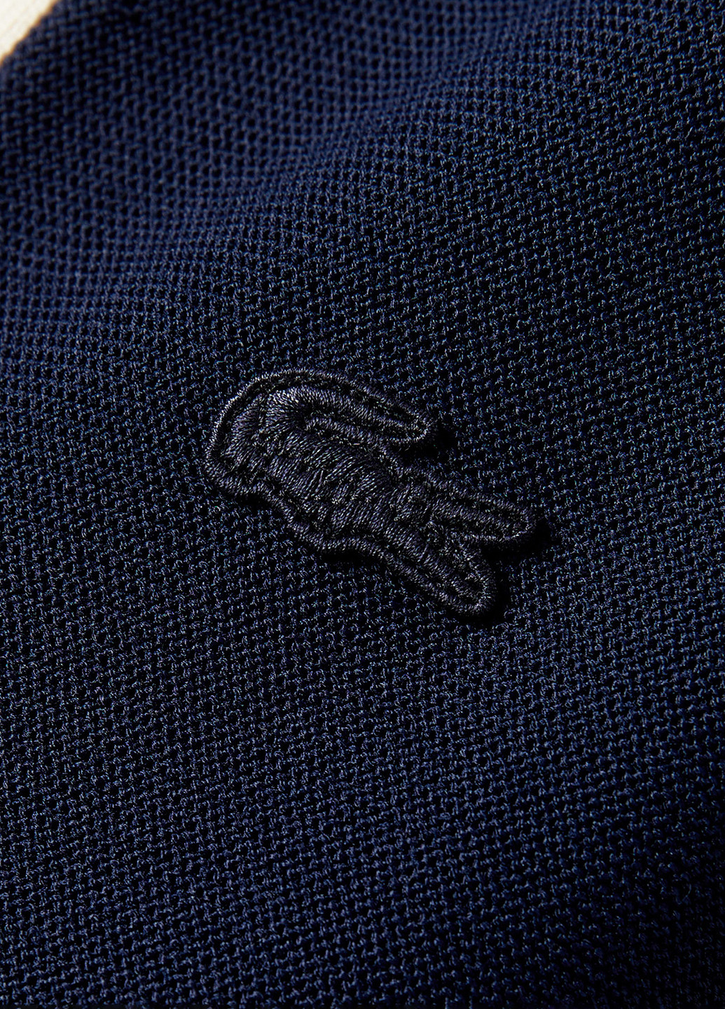 Темно-синій демісезонний светр Lacoste