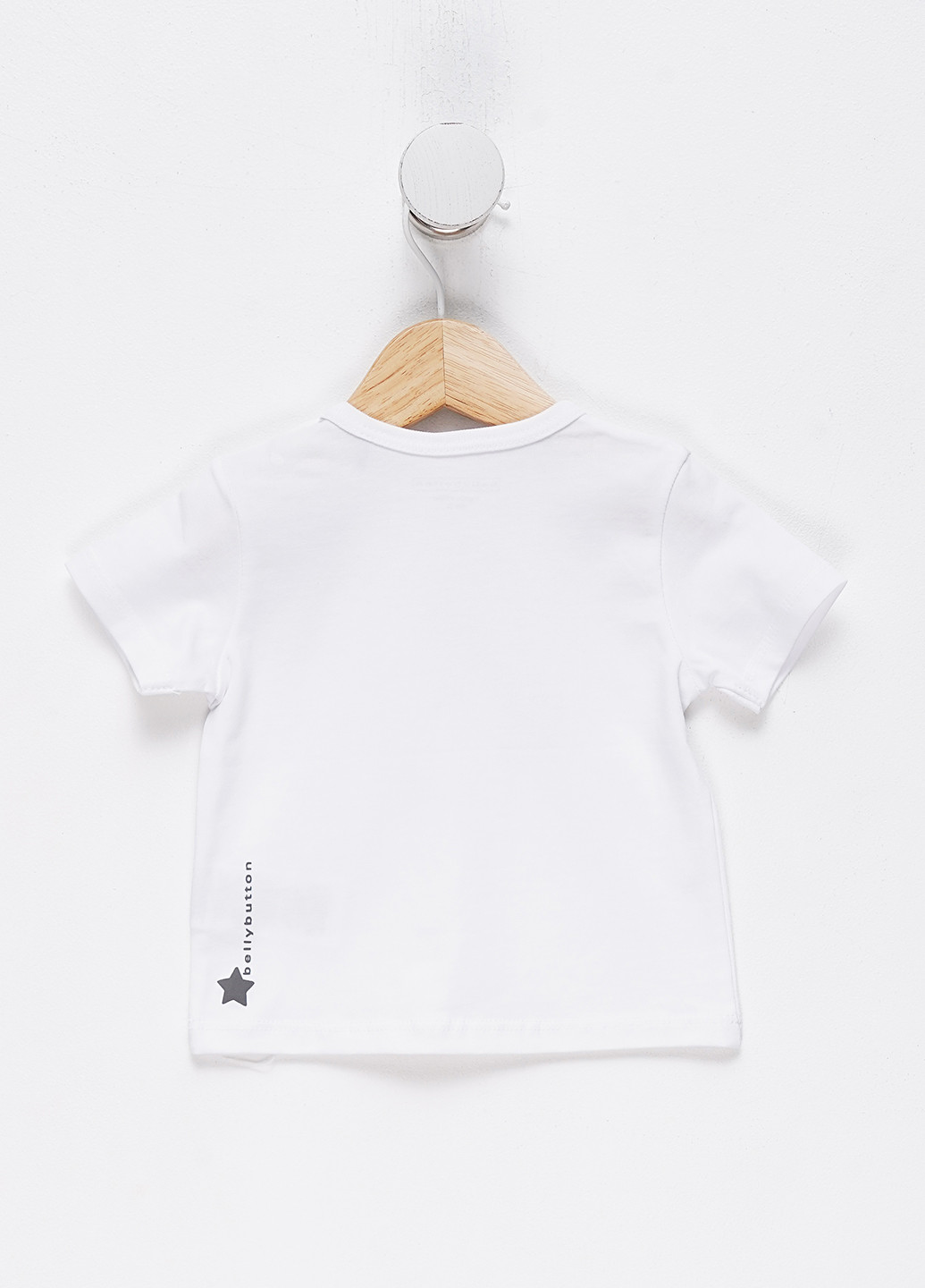 Белая летняя футболка Bellybutton