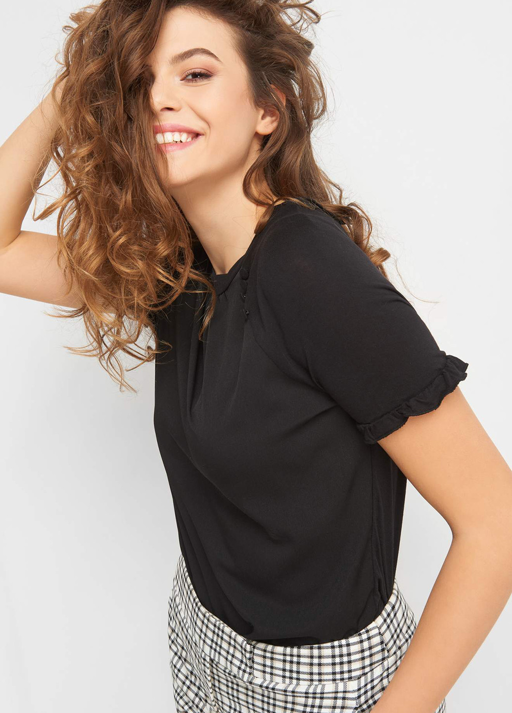 Чёрная блуза с коротким рукавом Orsay