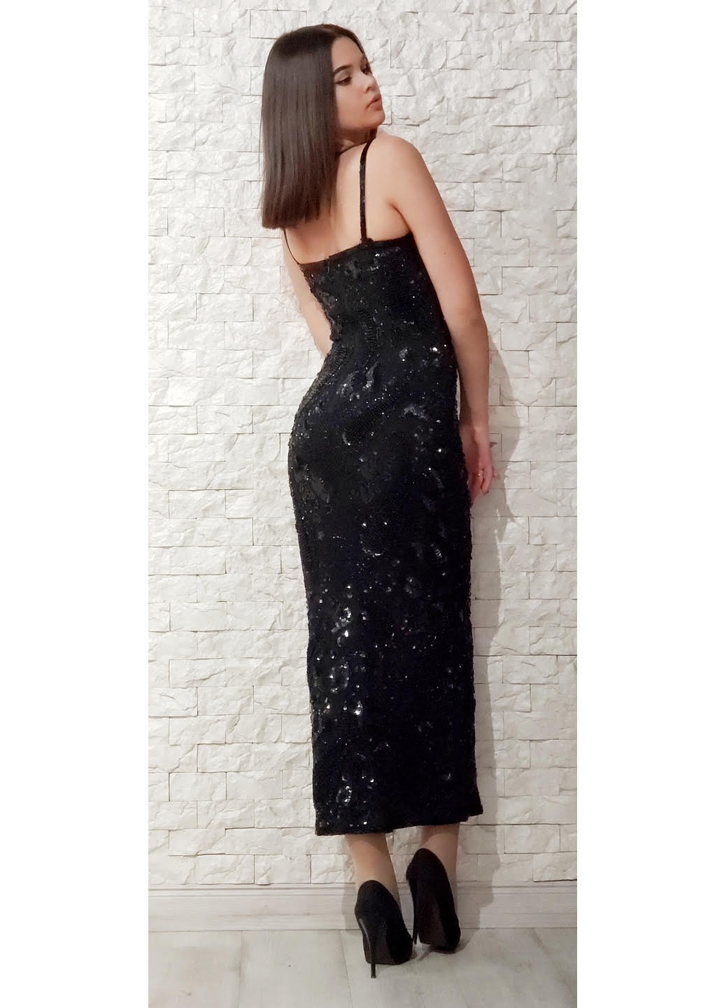 Чорна вечірня сукня футляр di classe з абстрактним візерунком