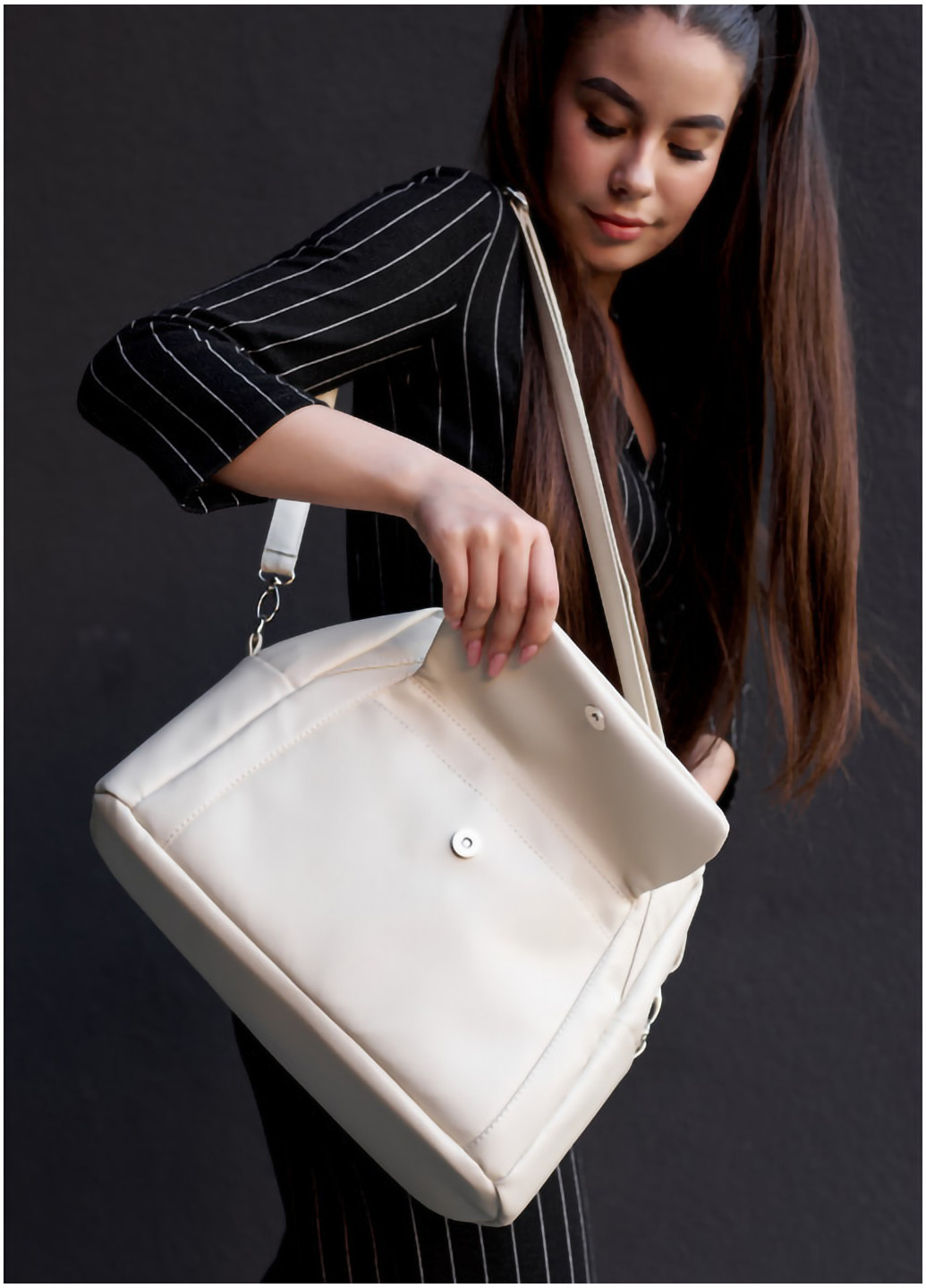 Жіноча спортивна сумка 37х25х16 см Sambag (253490757)