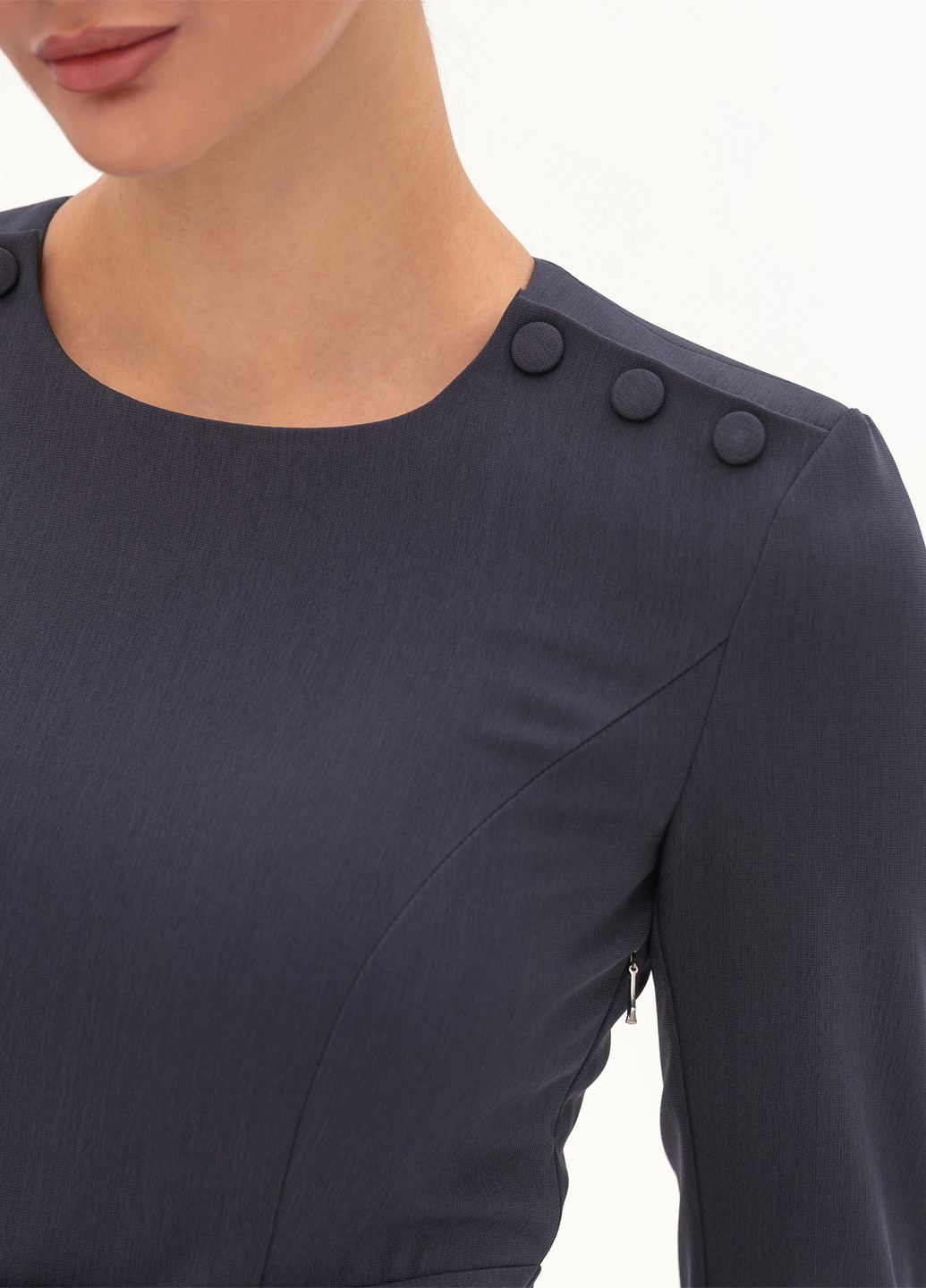 Серое деловое платье футляр BGL однотонное