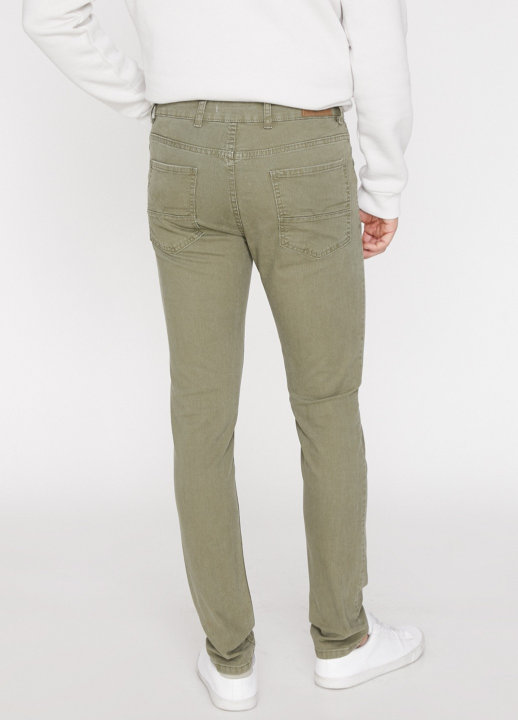Зеленые кэжуал демисезонные зауженные брюки KOTON