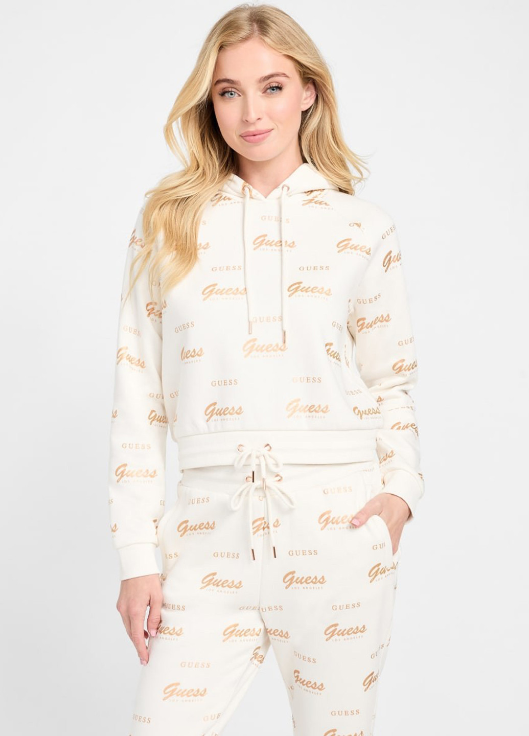 Худи Guess (322657500)