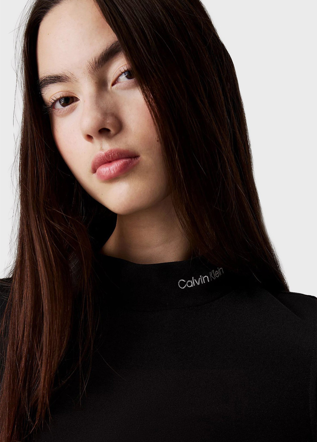 Черное кэжуал платье платье-водолазка Calvin Klein Jeans однотонное