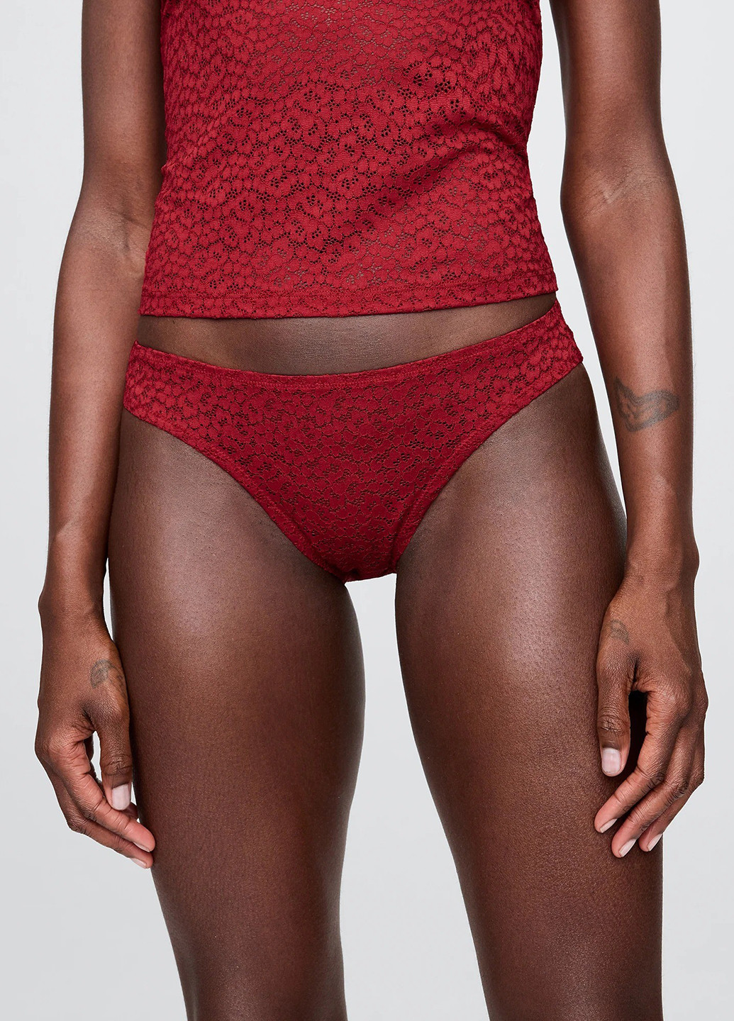 Красный демисезонный комплект (бюстгальтер, трусики) Gap