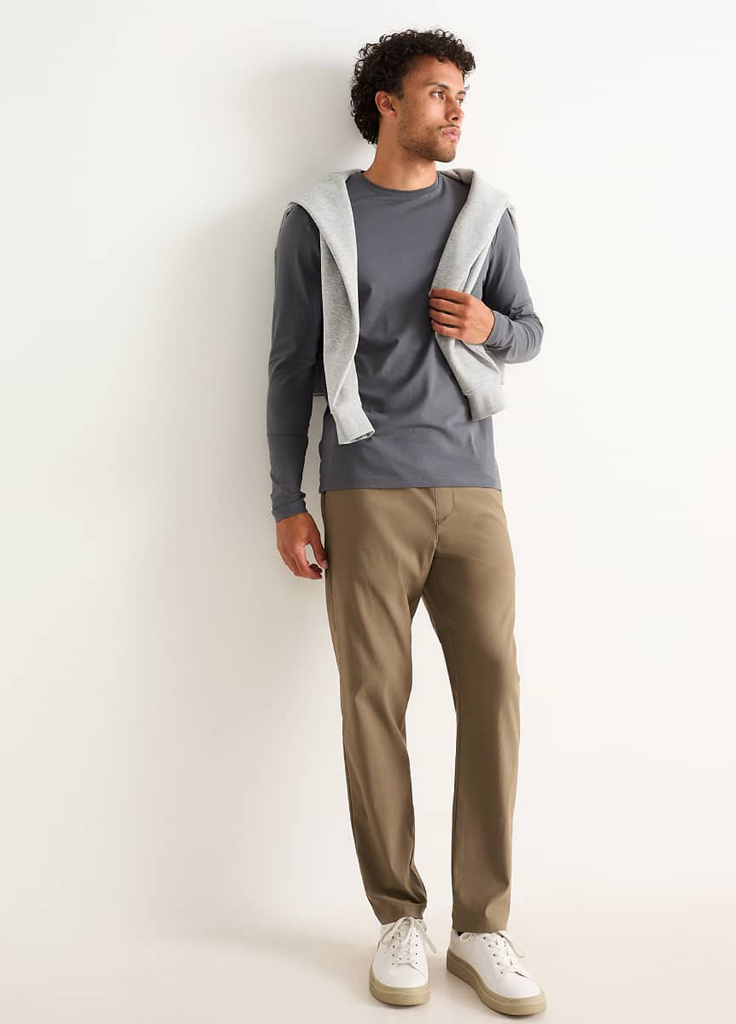 Темно-бежевые кэжуал демисезонные брюки C&A