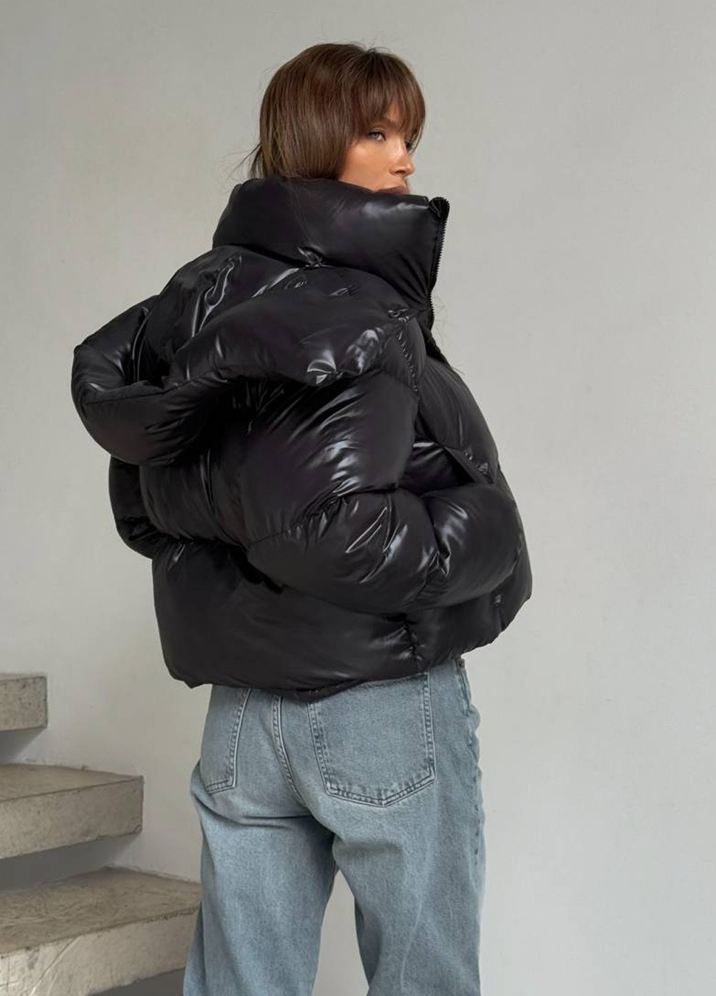 Черная зимняя куртка No Brand