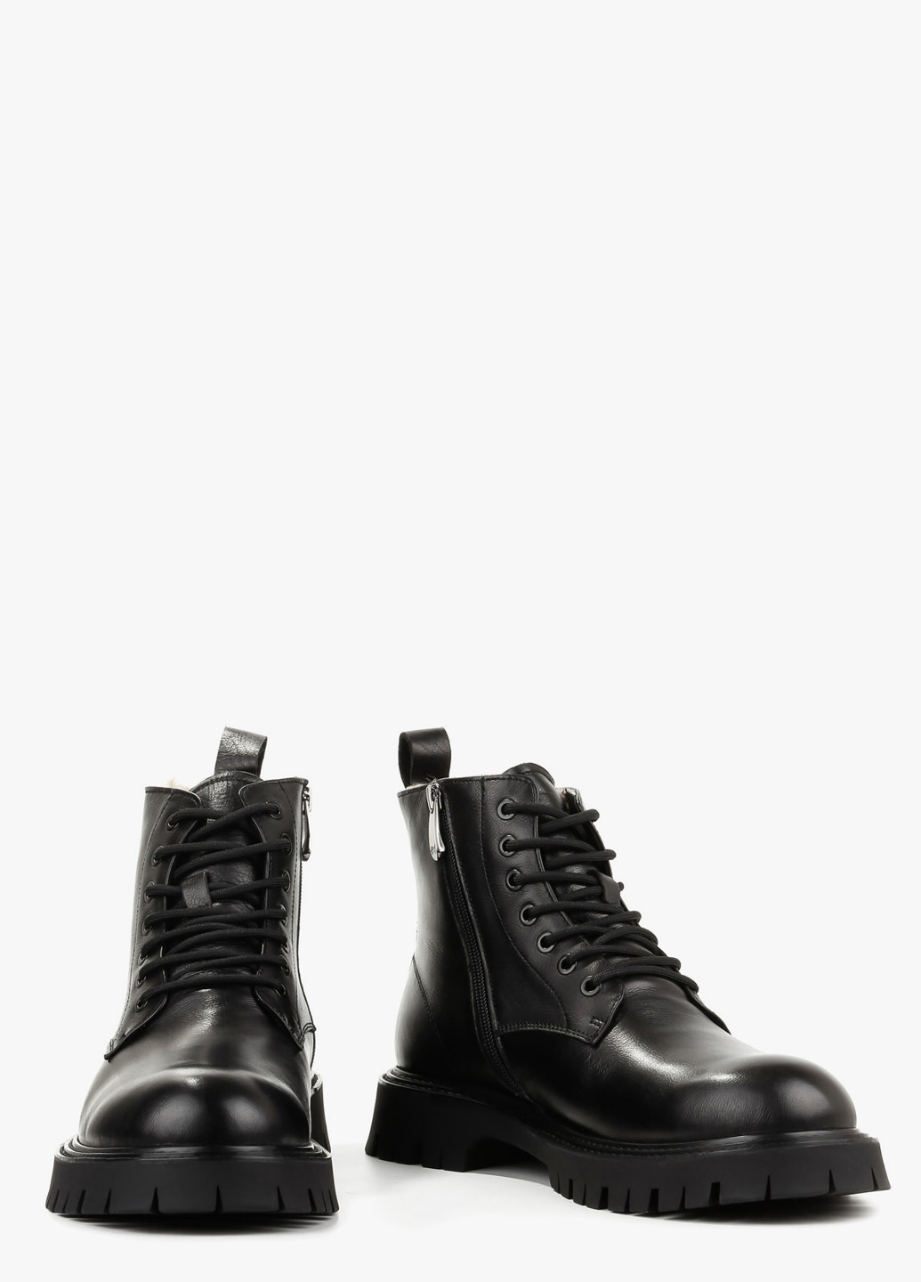 Черные зимние ботинки Le'BERDES