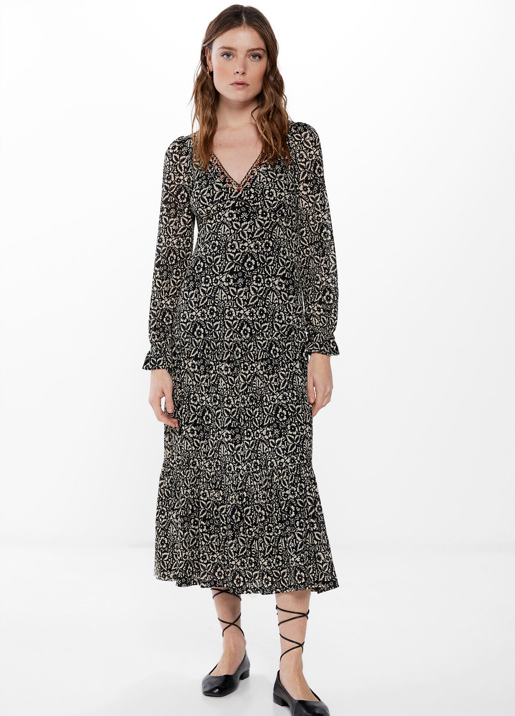 Черное кэжуал платье в стиле ампир Springfield с цветочным принтом