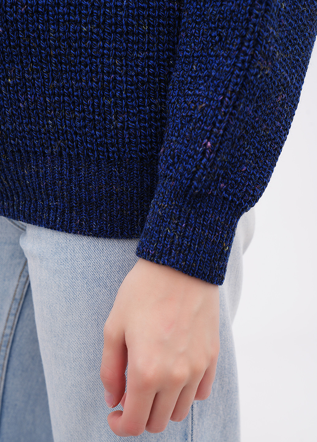 Темно-синий зимний свитер EQUILIBRI