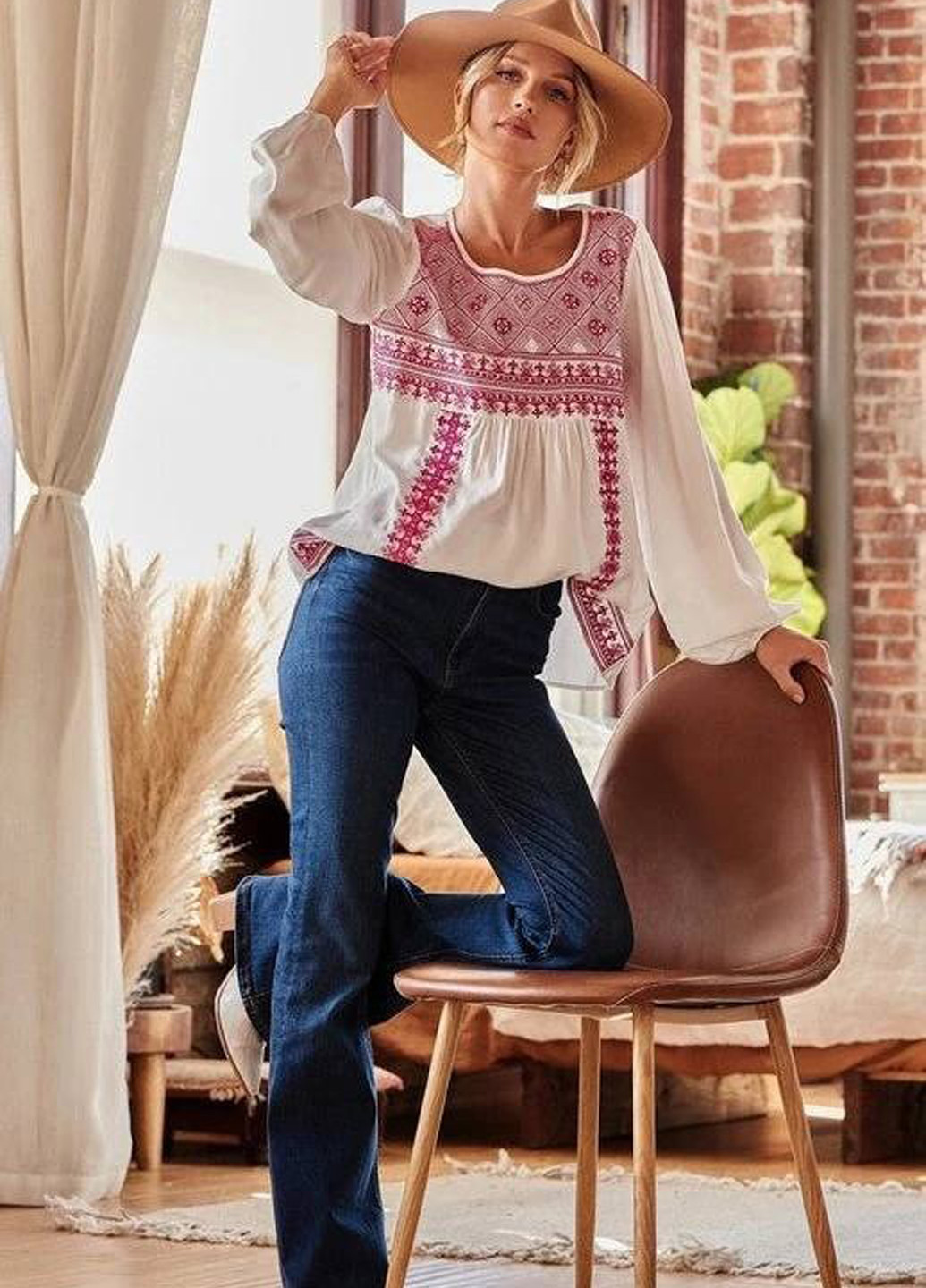 Белая блуза Savanna