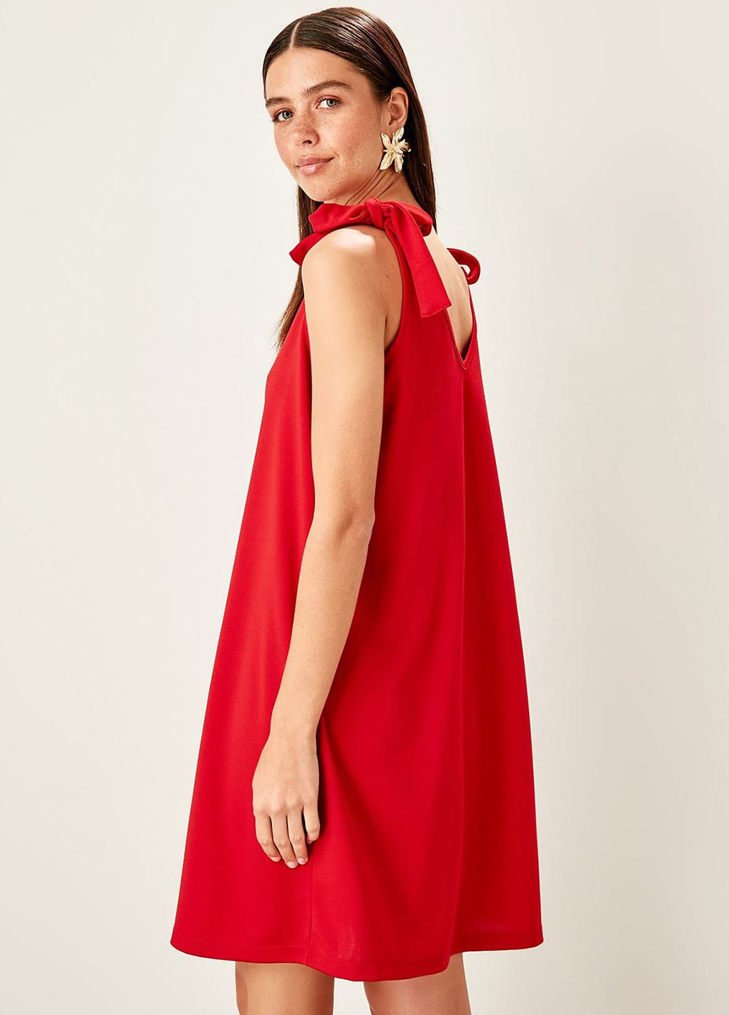 Красное кэжуал платье а-силуэт Trendyol однотонное