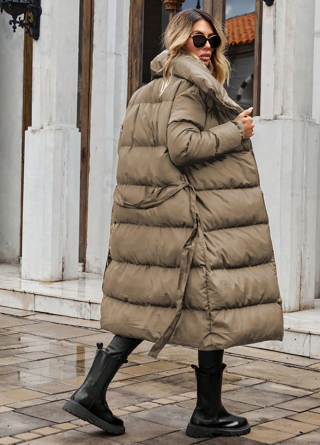 Темно-бежева зимня куртка SHEIN