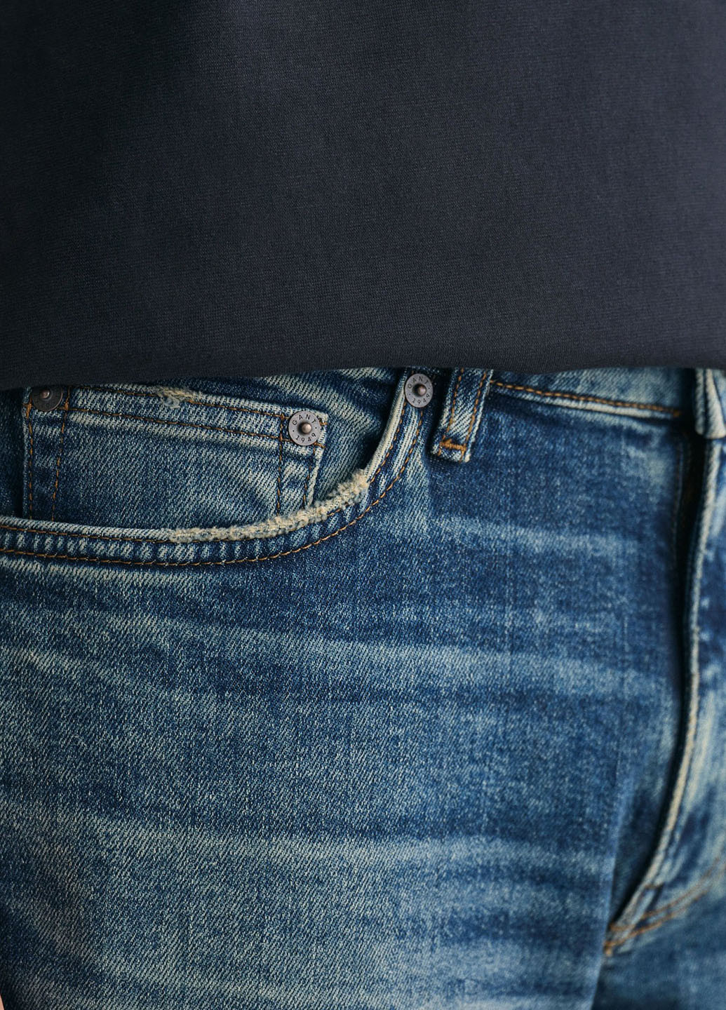 Синие демисезонные регюлар фит джинсы Gant
