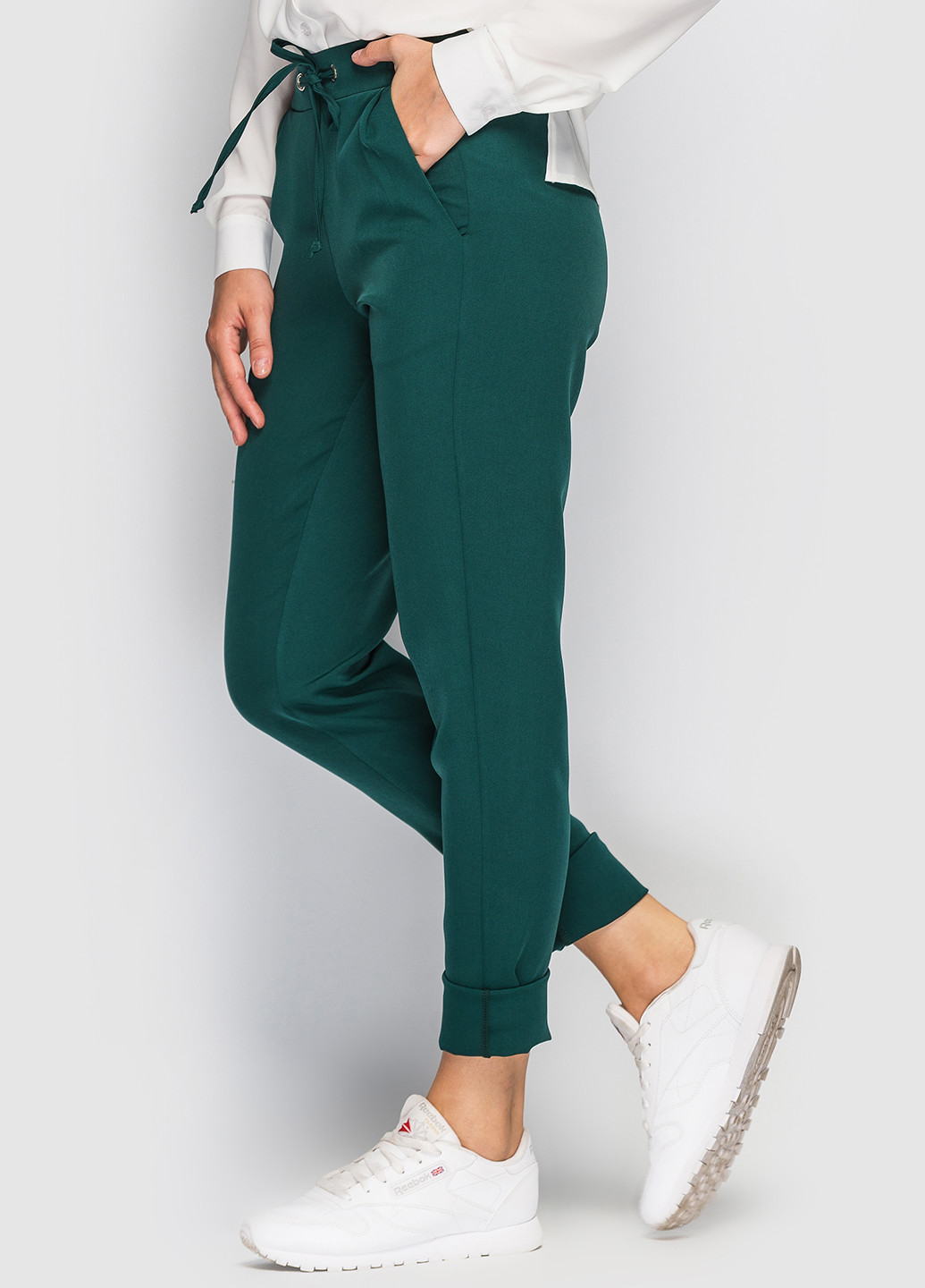 Бутылочный зеленые кэжуал демисезонные зауженные брюки TessDress