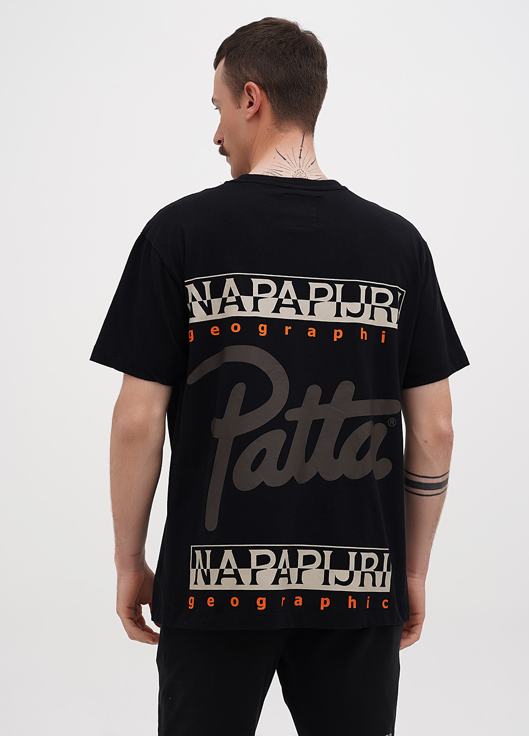 Чорна футболка Napapijri