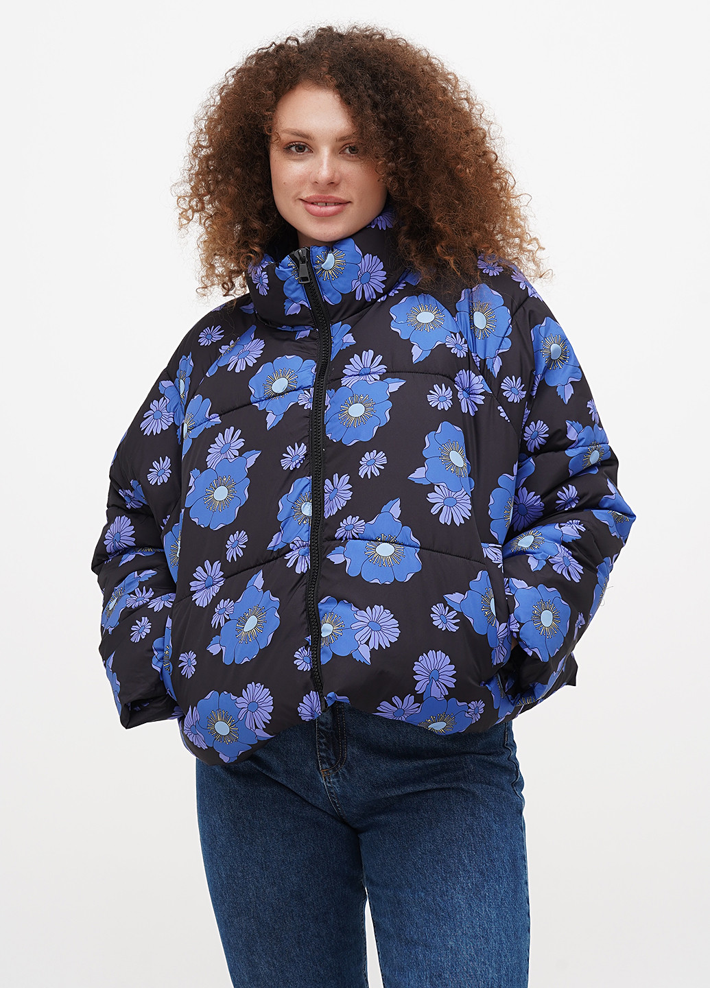 Чорна зимня куртка Monki