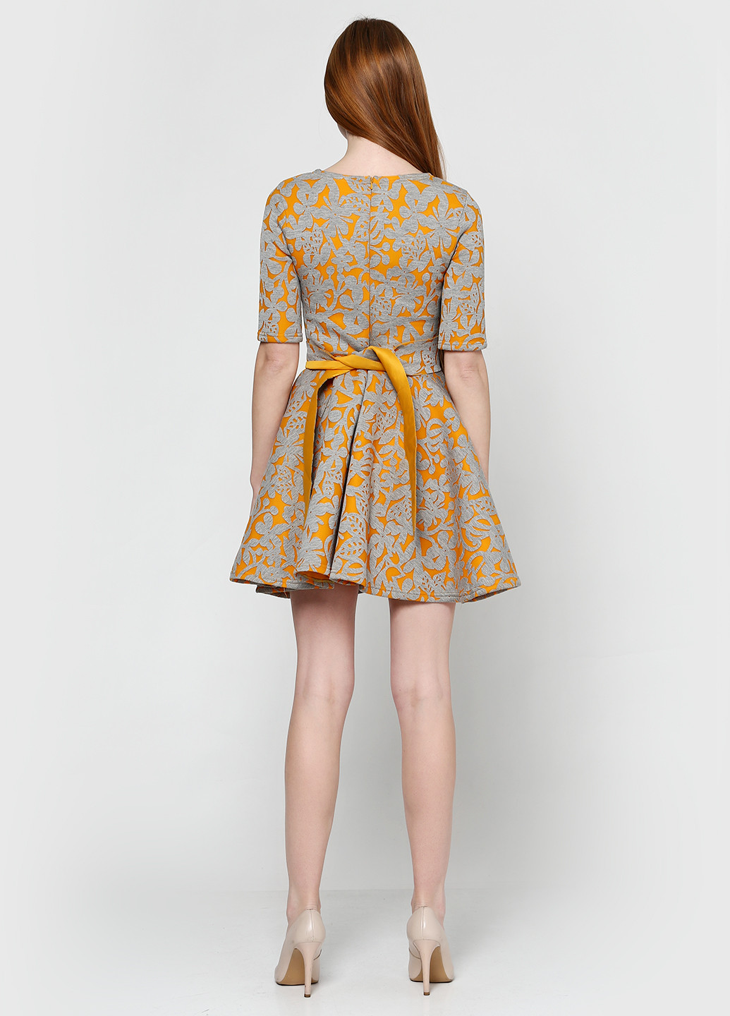 Горчичное кэжуал платье с юбкой-солнце Ravol с цветочным принтом