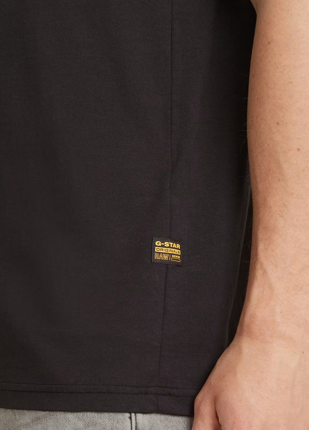 Черная футболка G-Star Raw