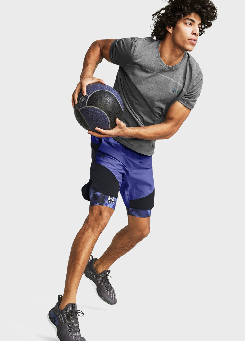 Шорты Under Armour (327382997)