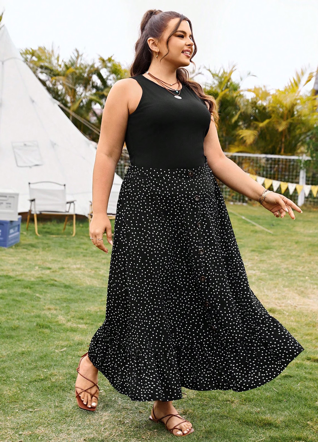 Черно-белый летний комплект (топ, юбка) SHEIN