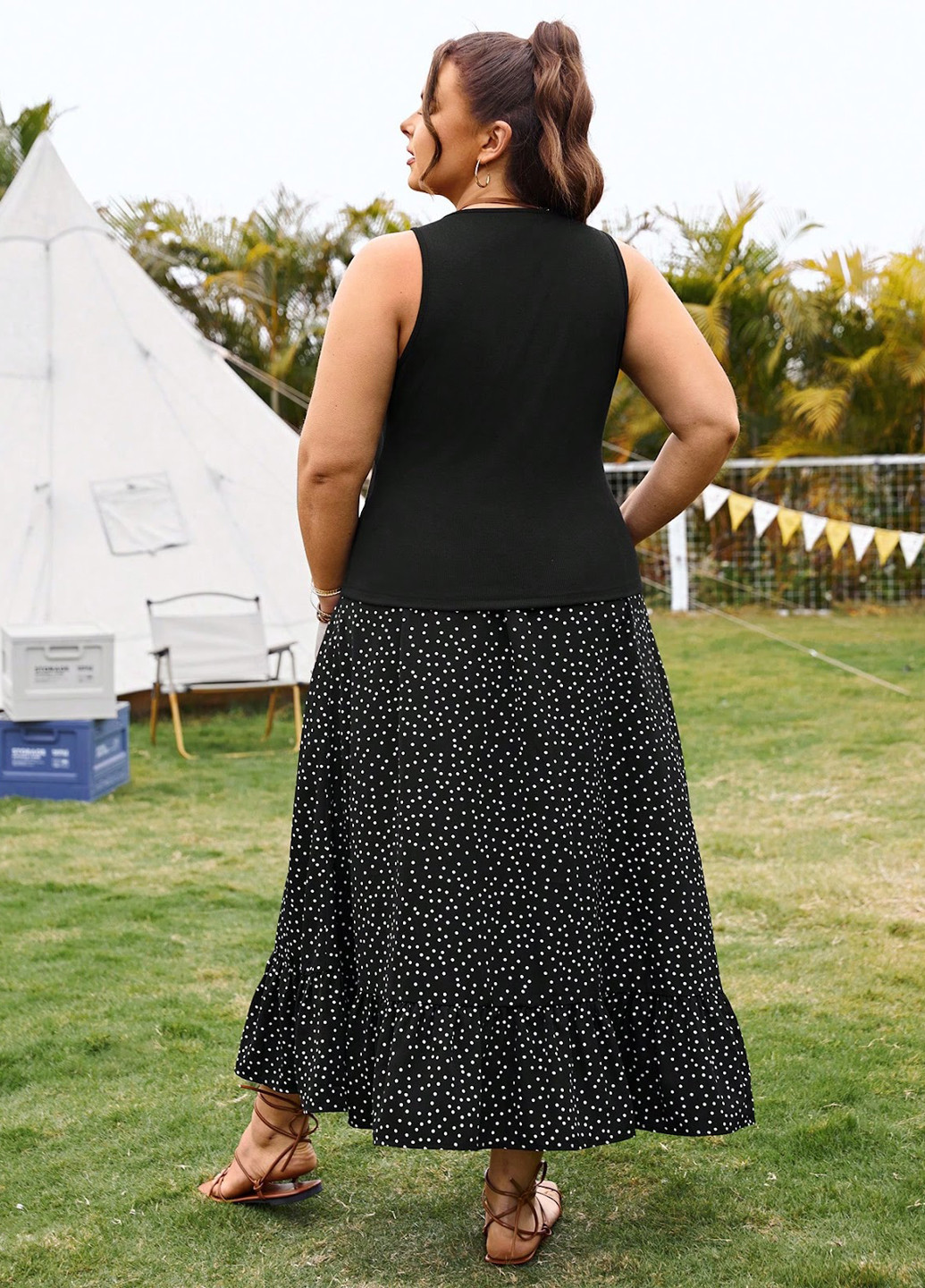 Черно-белый летний комплект (топ, юбка) SHEIN