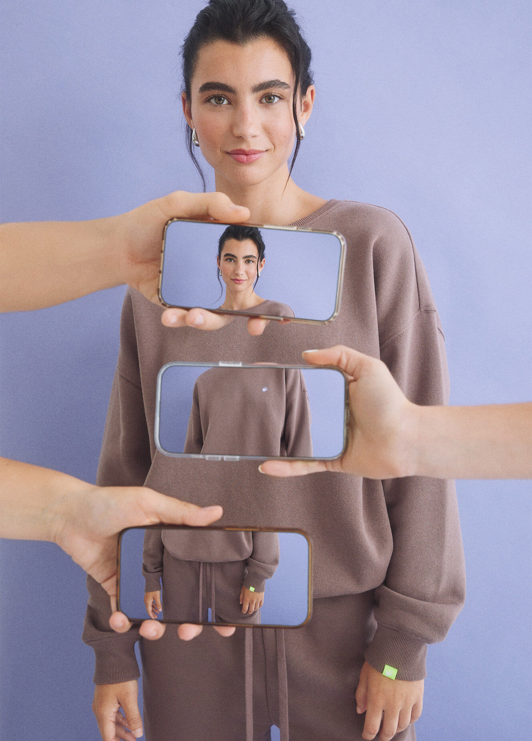 Коричневый свитшот Hi&Bye однотонный нашивки (314252350)