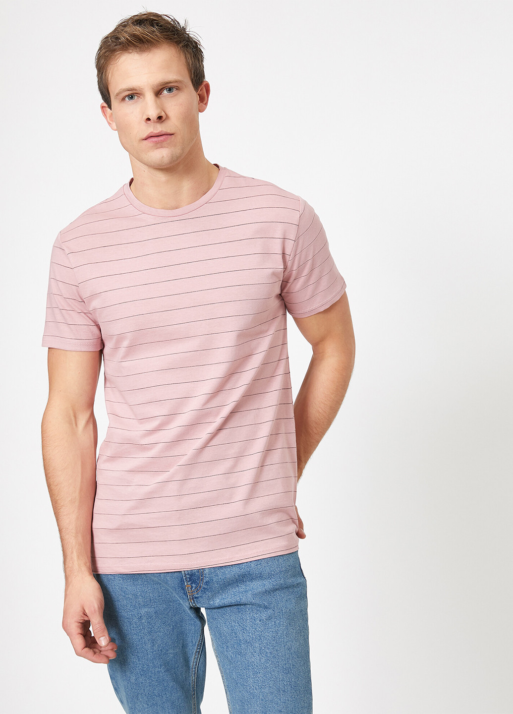 Светло-розовая футболка KOTON