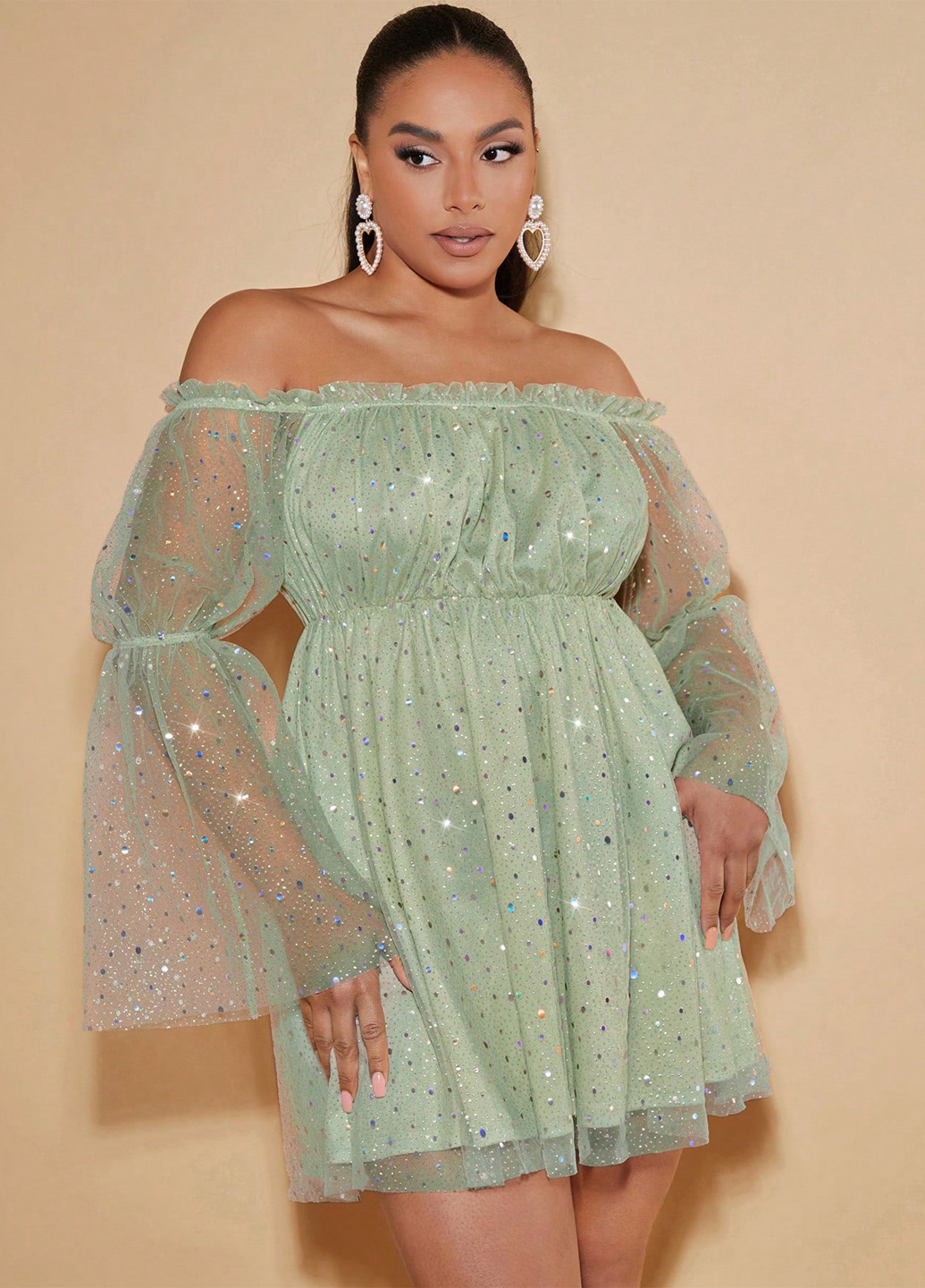 Мятное праздничный платье с открытыми плечами, клеш SHEIN однотонное