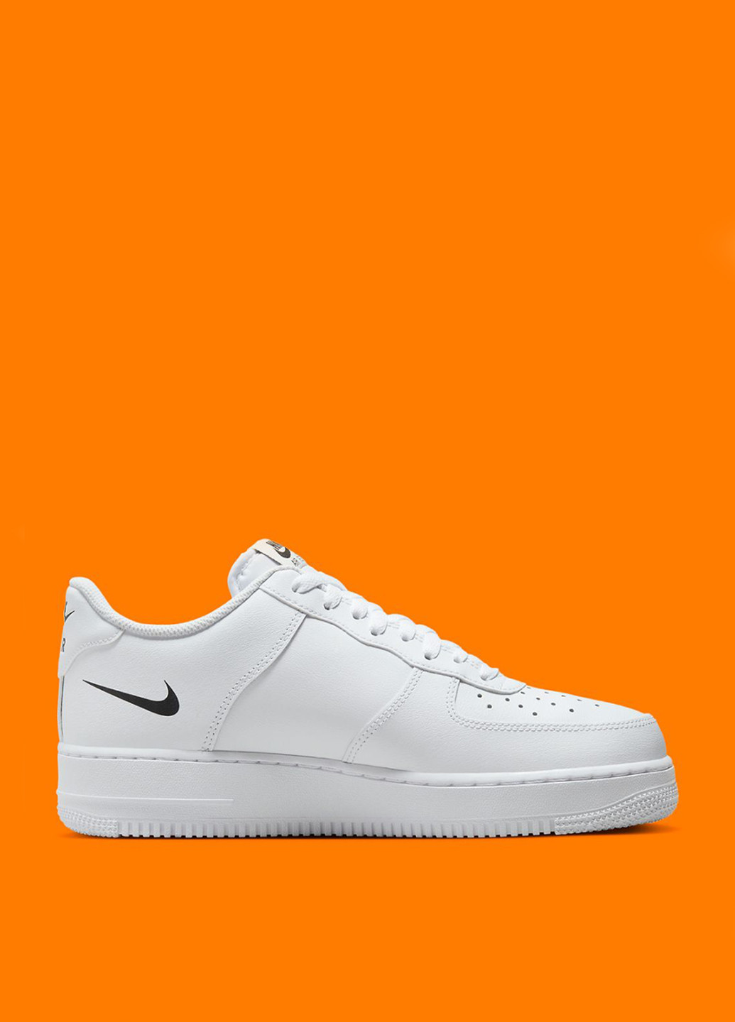 Белые демисезонные кроссовки fn7807-100_2024 Nike Air Force 1 07