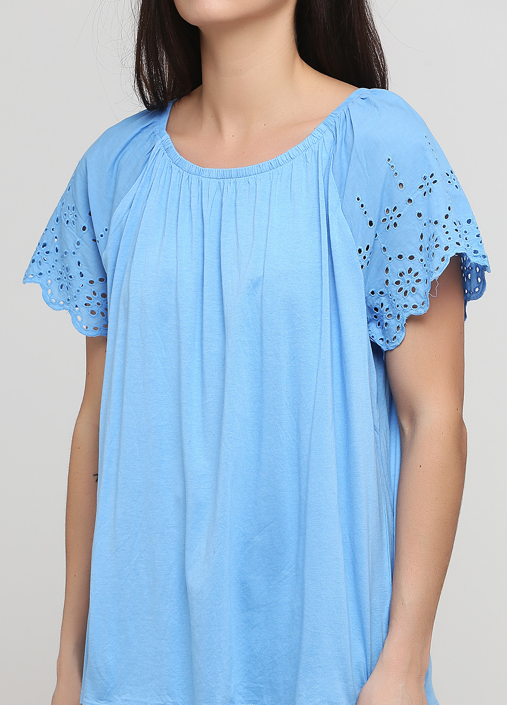 Блакитна літня блуза Avon